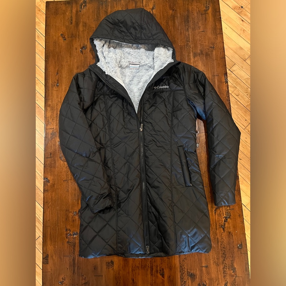 Columbia Women's Coat / Jacket Medium Black (New without tags!)